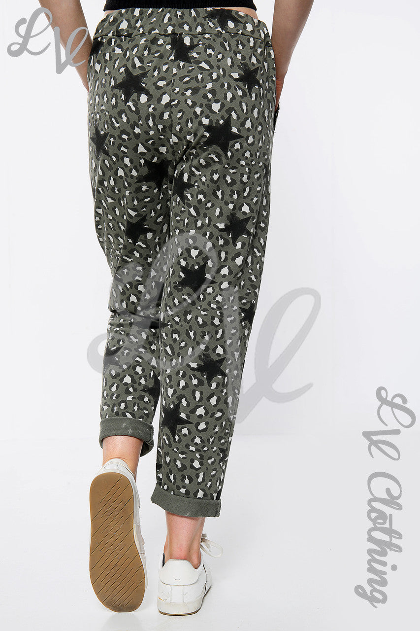 Dames Luipaard Sterrenprint Joggingbroek Kaki Stukprijs € 9,99