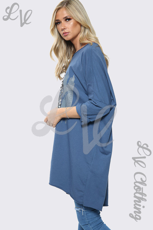 Blue oversize slogan sweatshirt with crew neck and long loose sleeves, side drape