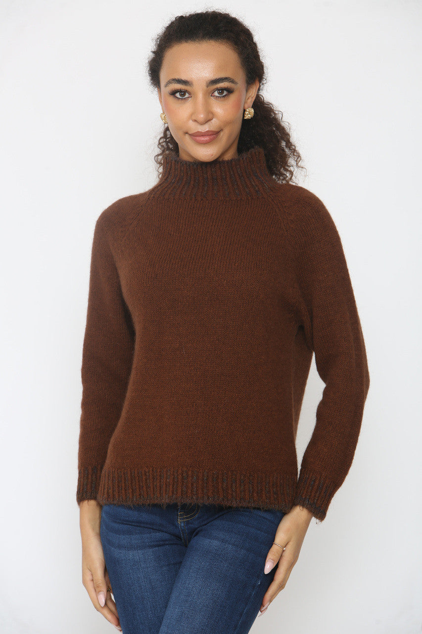MOHAIR TRUI MET STEEKDETAIL BRUIN