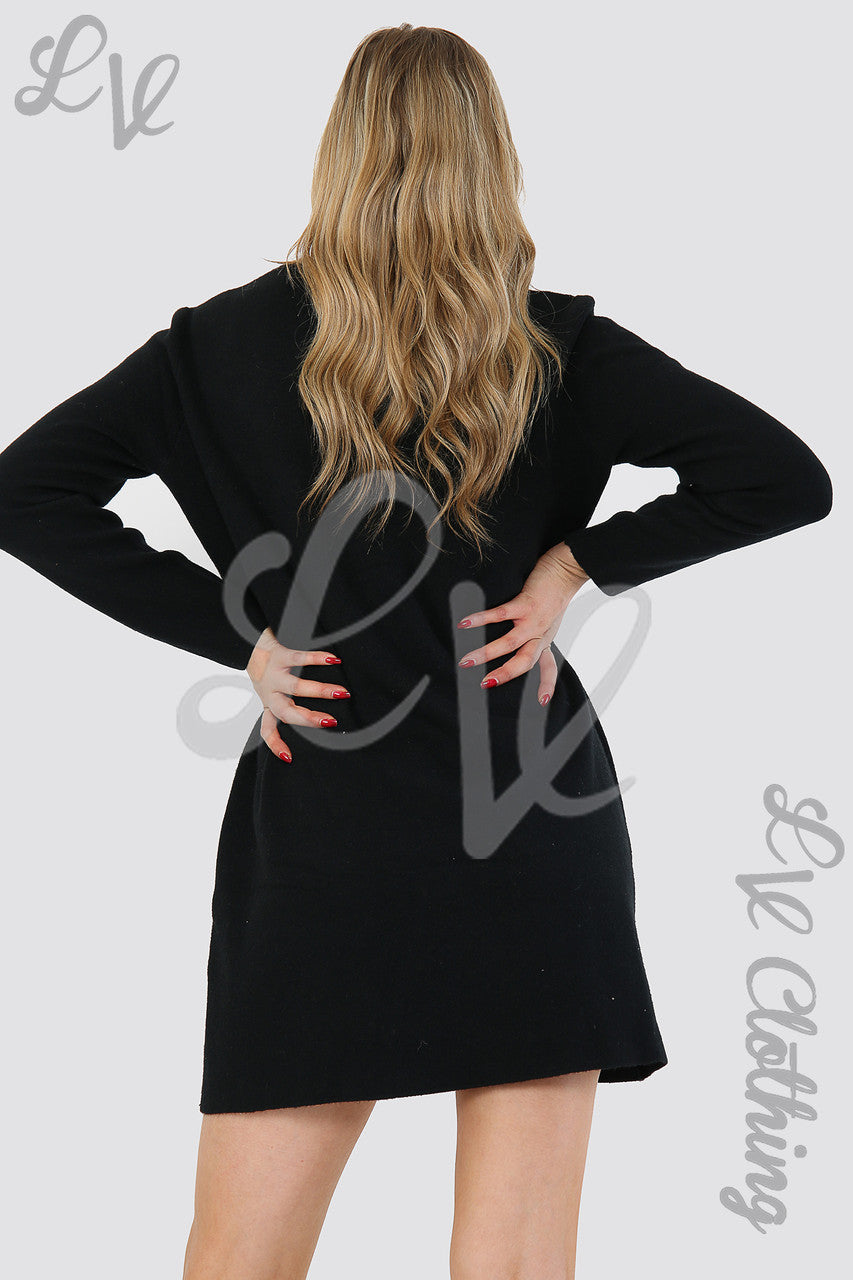 Dames gebreide jurk zwart met zilveren studs aan de zoom - Stukprijs €25,99