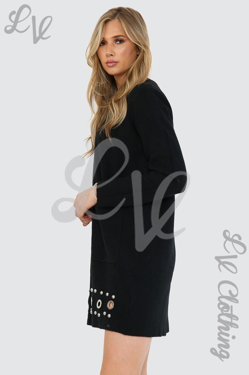 Dames gebreide jurk zwart met zilveren studs aan de zoom - Stukprijs €25,99