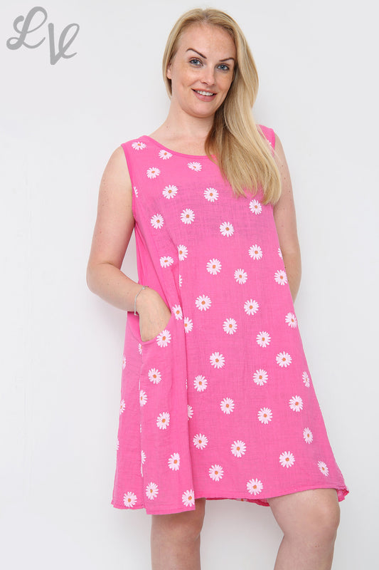 Dames mouwloze jurk met madeliefjesprint kersenrood Prijs per stuk € 10,99