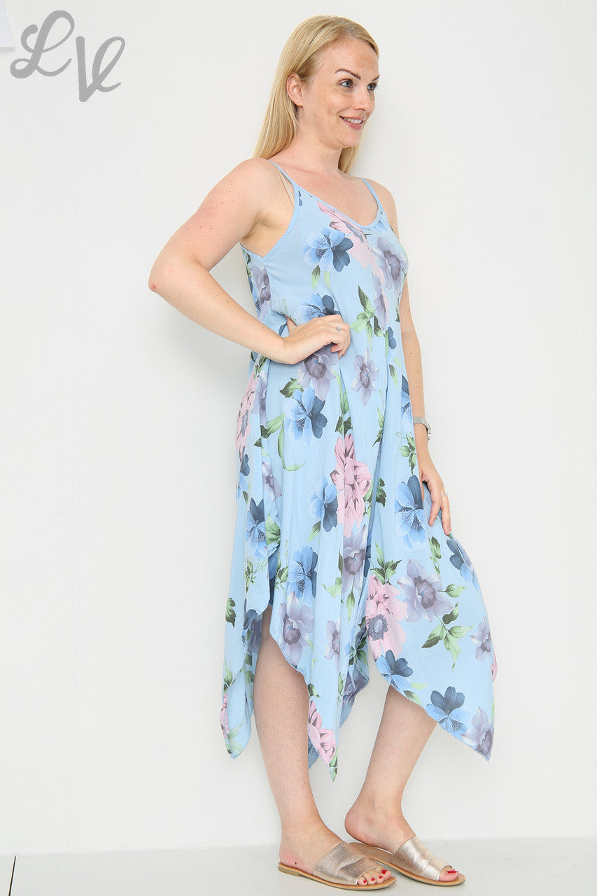 Dames bloemenprint strappy jurk lichtblauw per stuk £8.99