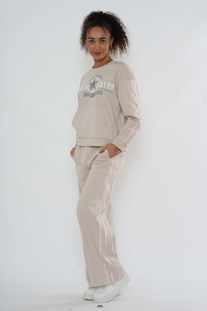 Loungeset met print – Sweatshirt & Broek met wijde pijpen - Beige