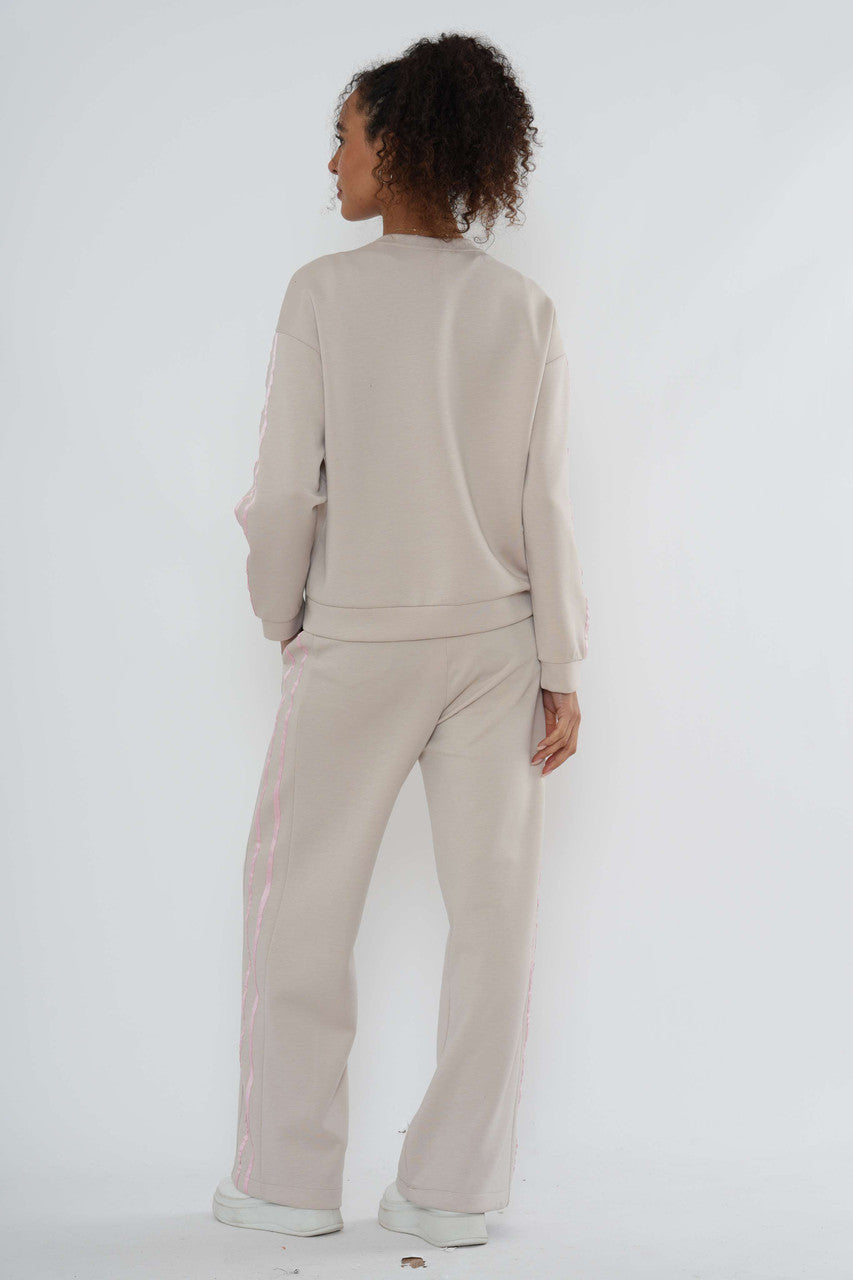 Loungeset met print – Sweatshirt & Broek met wijde pijpen - Beige