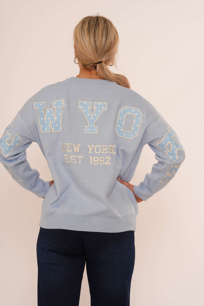 Varsity Gebreide Trui met Ronde Hals – Zachtblauw