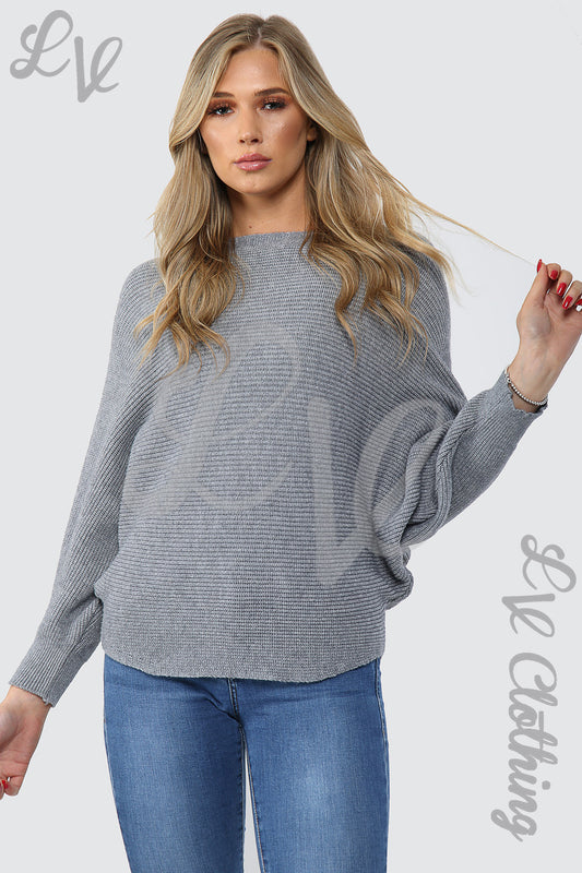 Grey knitted jumper with batwing sleeves and round neckline, relaxed fit