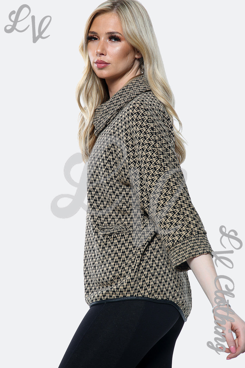 Dames Trui met Colkraag en Hondentandprint Tan Stukprijs € 10,99