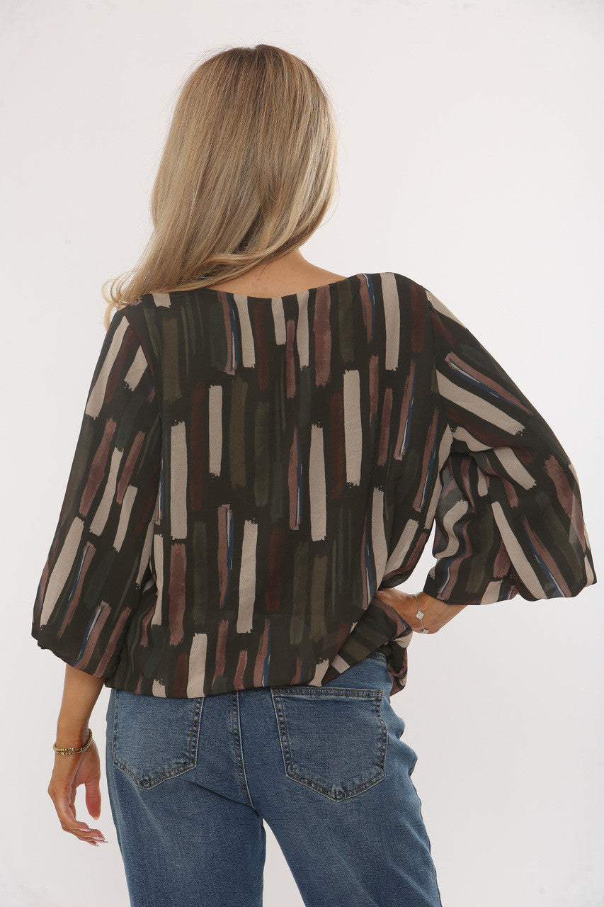 BLOUSE MET ABSTRACTE PENSEELSTREEKPRINT KHAKI