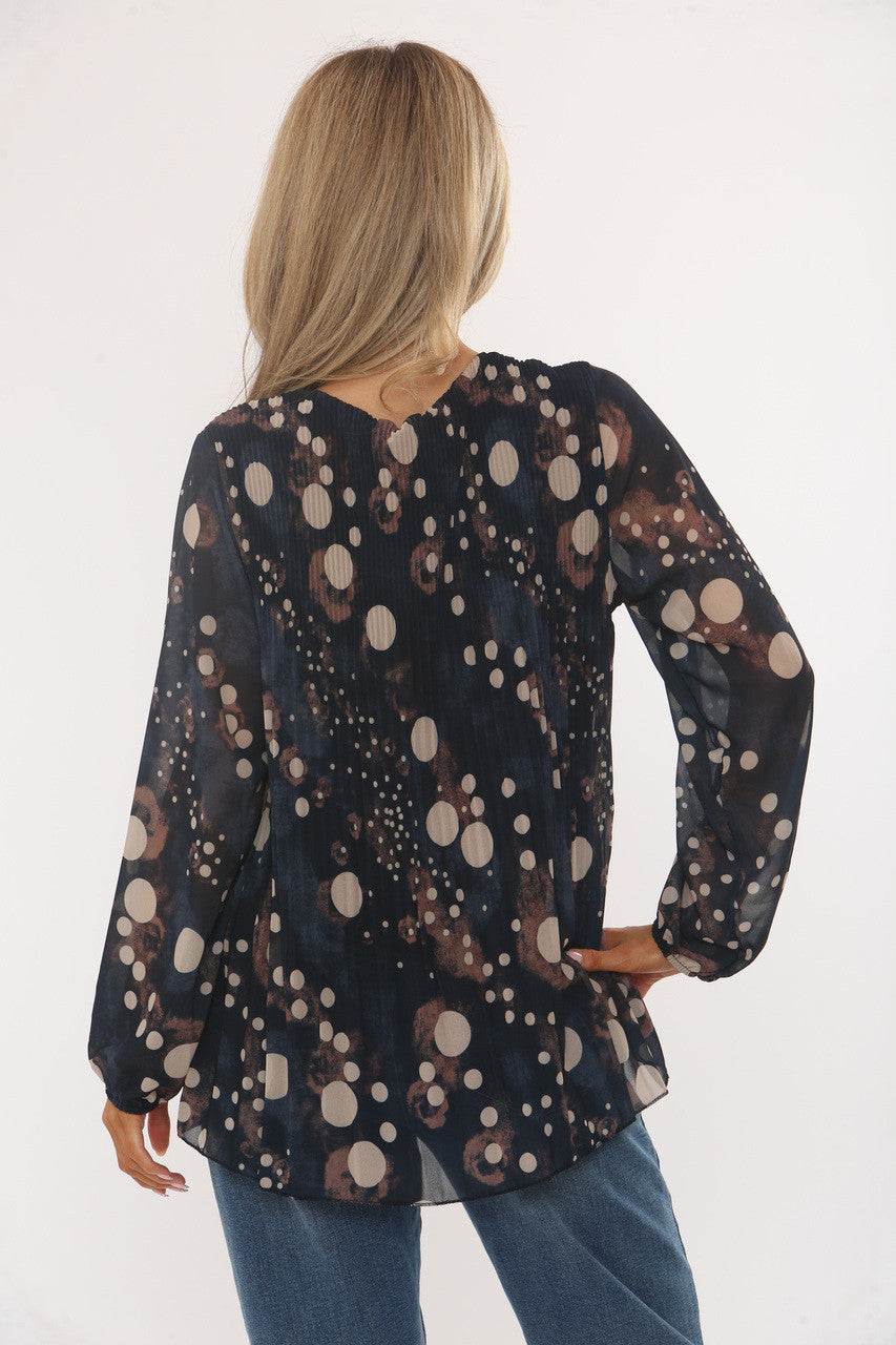 ABSTRACTE BLOUSE MET PLOOIEN EN POLKAPUNTEN NAVY