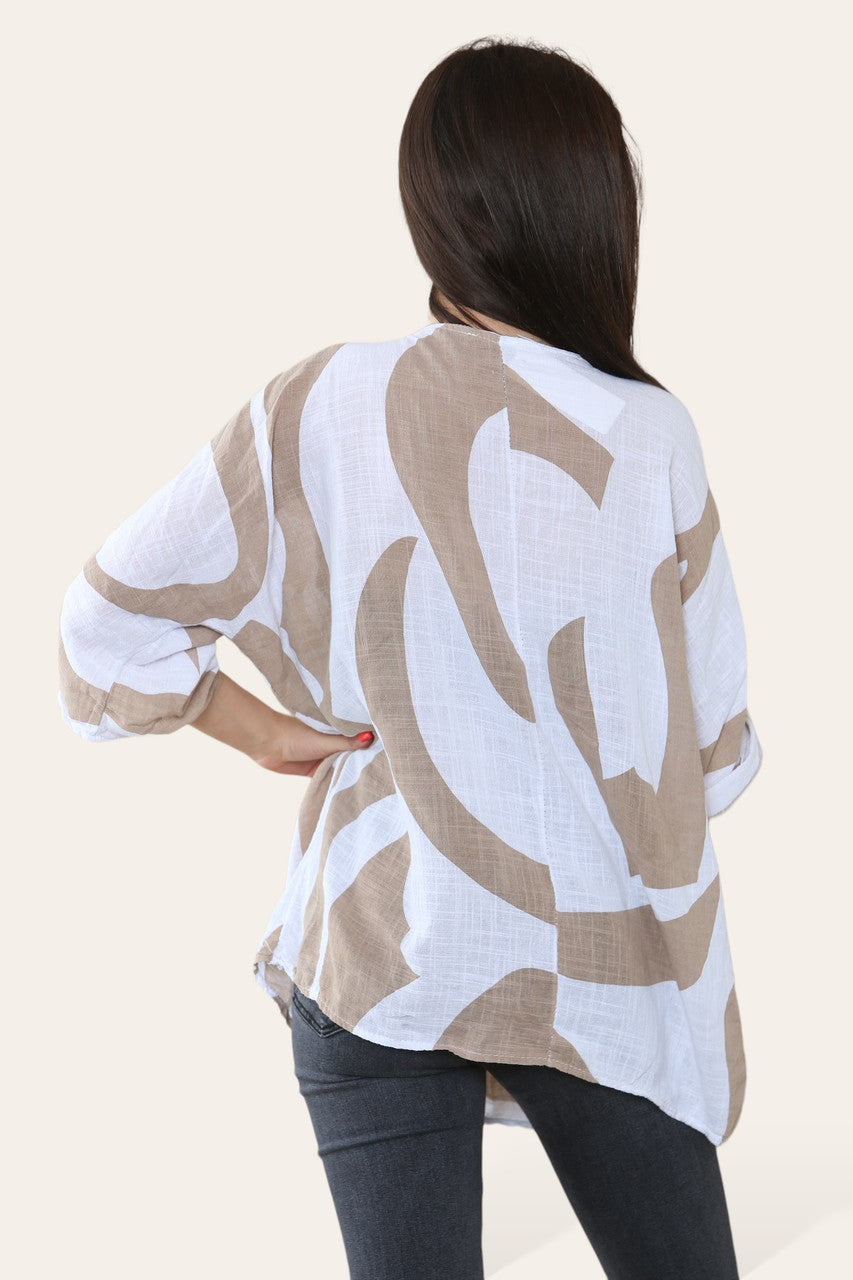 TOP MET PRINT VAN ABSTRACTE VORMEN STEENKLEUR