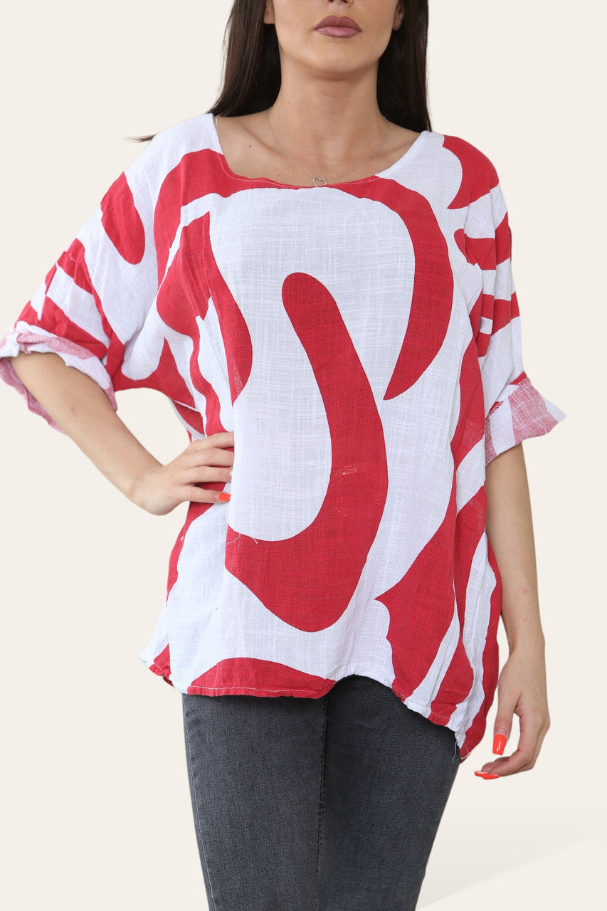 TOP MET AFBEELDING VAN ABSTRACTE VORM ROOD