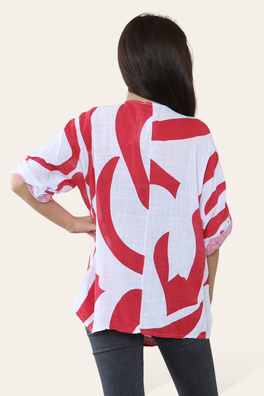 TOP MET AFBEELDING VAN ABSTRACTE VORM ROOD