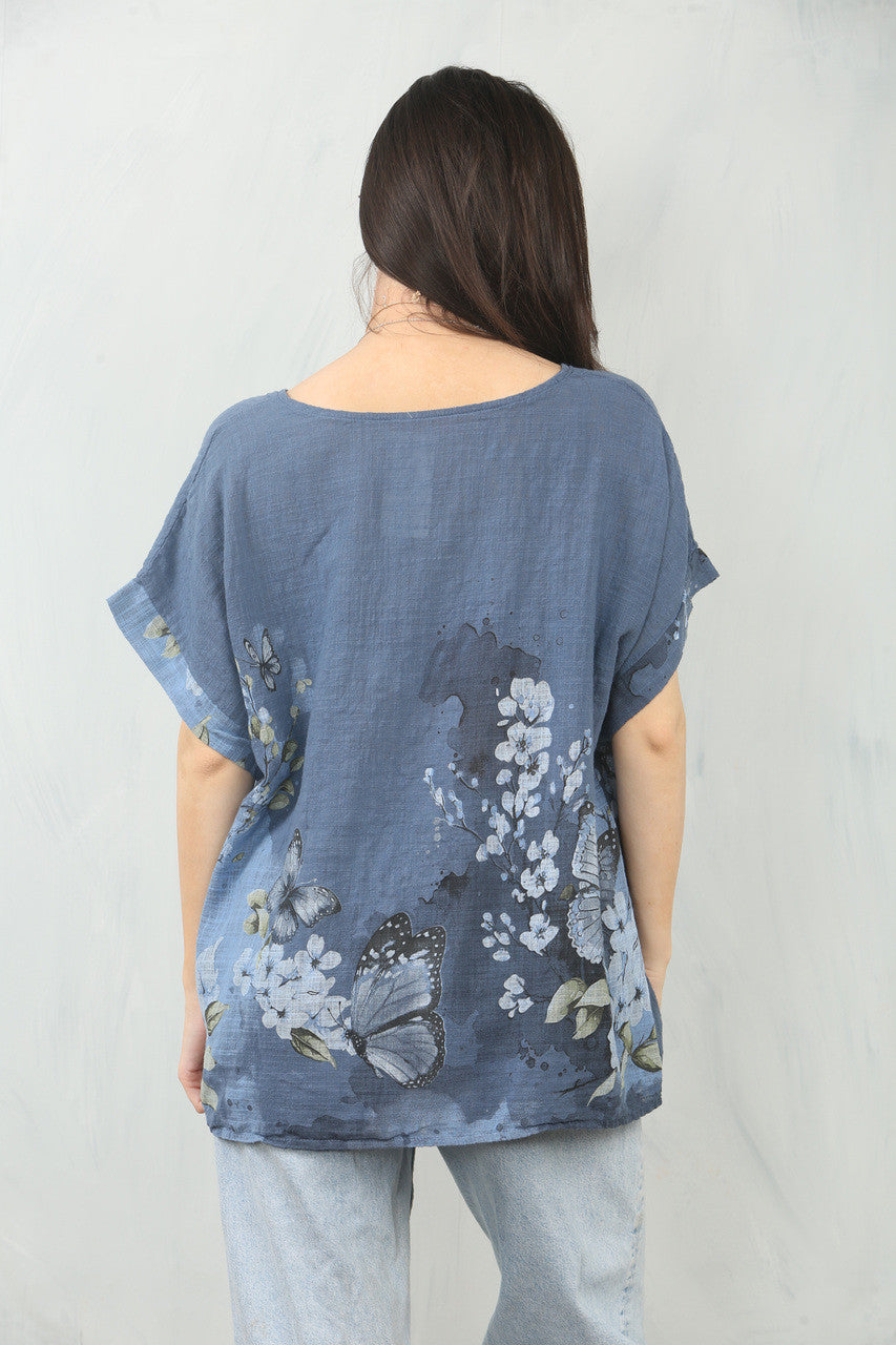 TOP MET VLINDERBOORDPRINT - DENIM