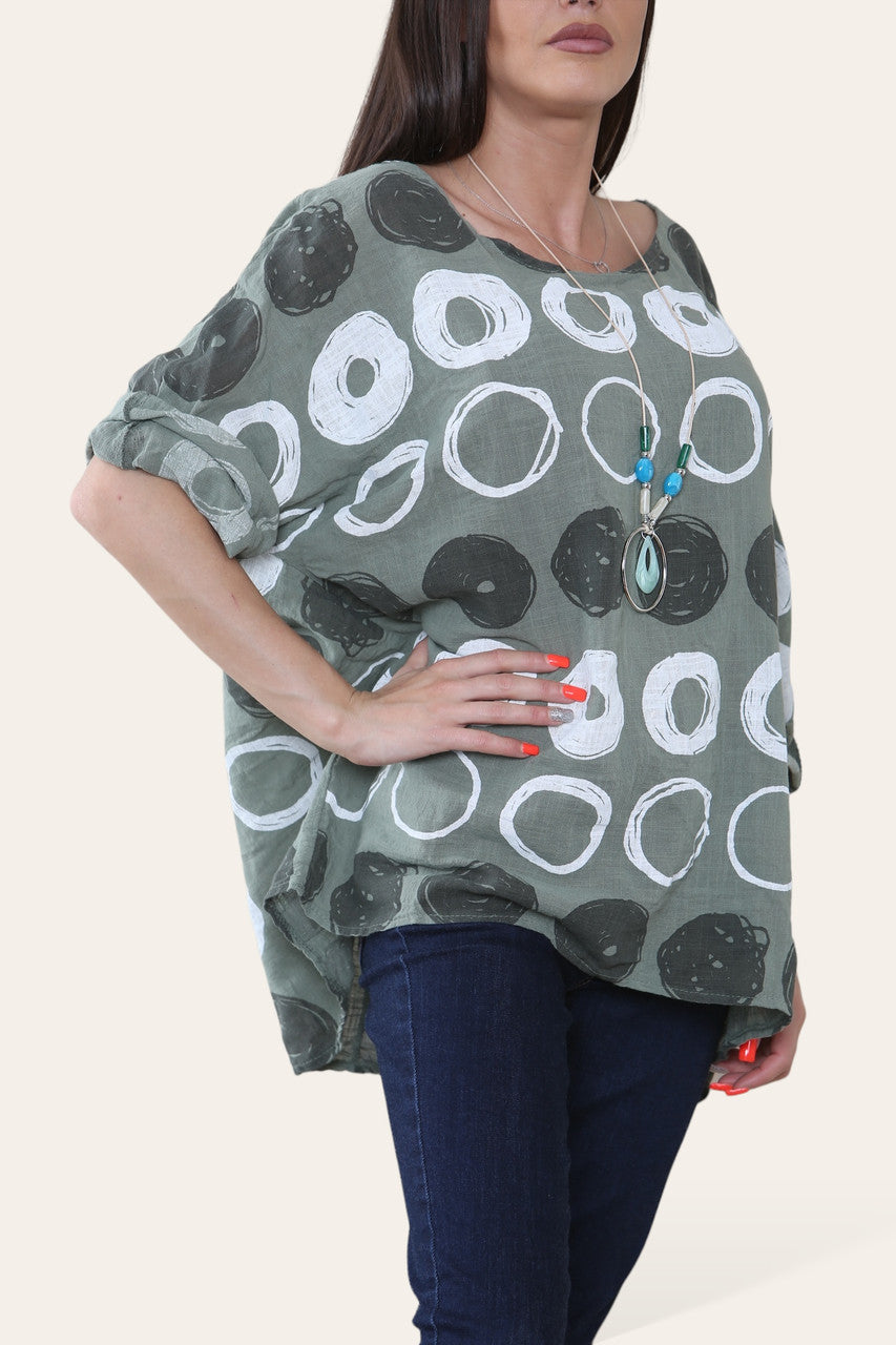 TOP MET RONDE SCHETSEN EN PRINT KHAKI