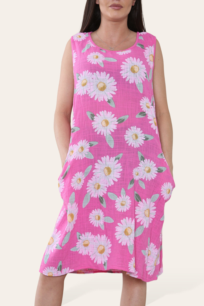 MOUWTJESLOZE JURK MET MADELIEFJESPRINT CERISE