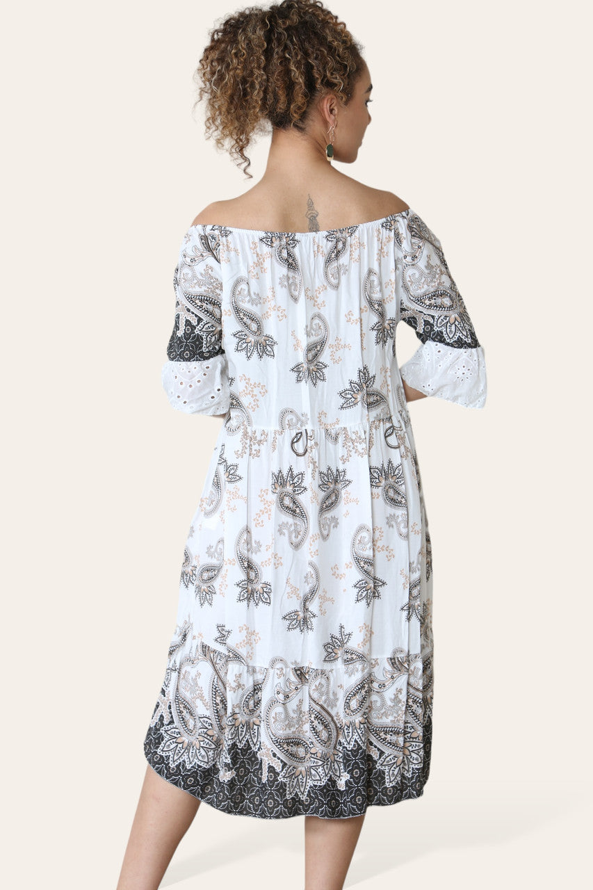 BARDOT JURK MET PAISLEYPRINT EN AJOURMOUWEN ZWART