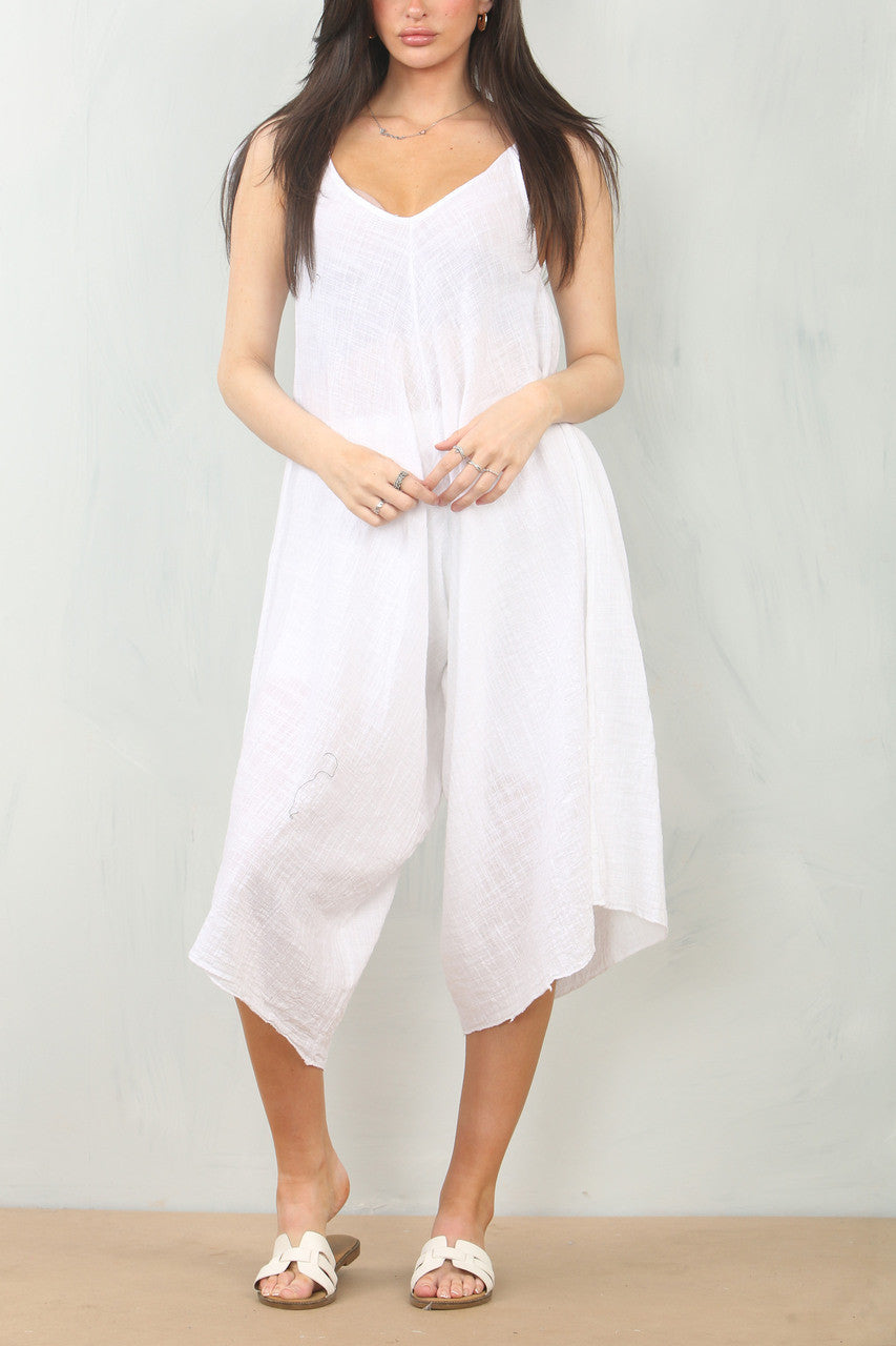 WITTE KATOENEN JUMPSUIT MET STRIKJES OP DE SCHOUDER