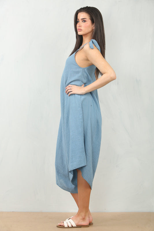 JUMPSUIT VAN KATOENKEPER MET STROPDETAIL OP DE SCHOUDERS