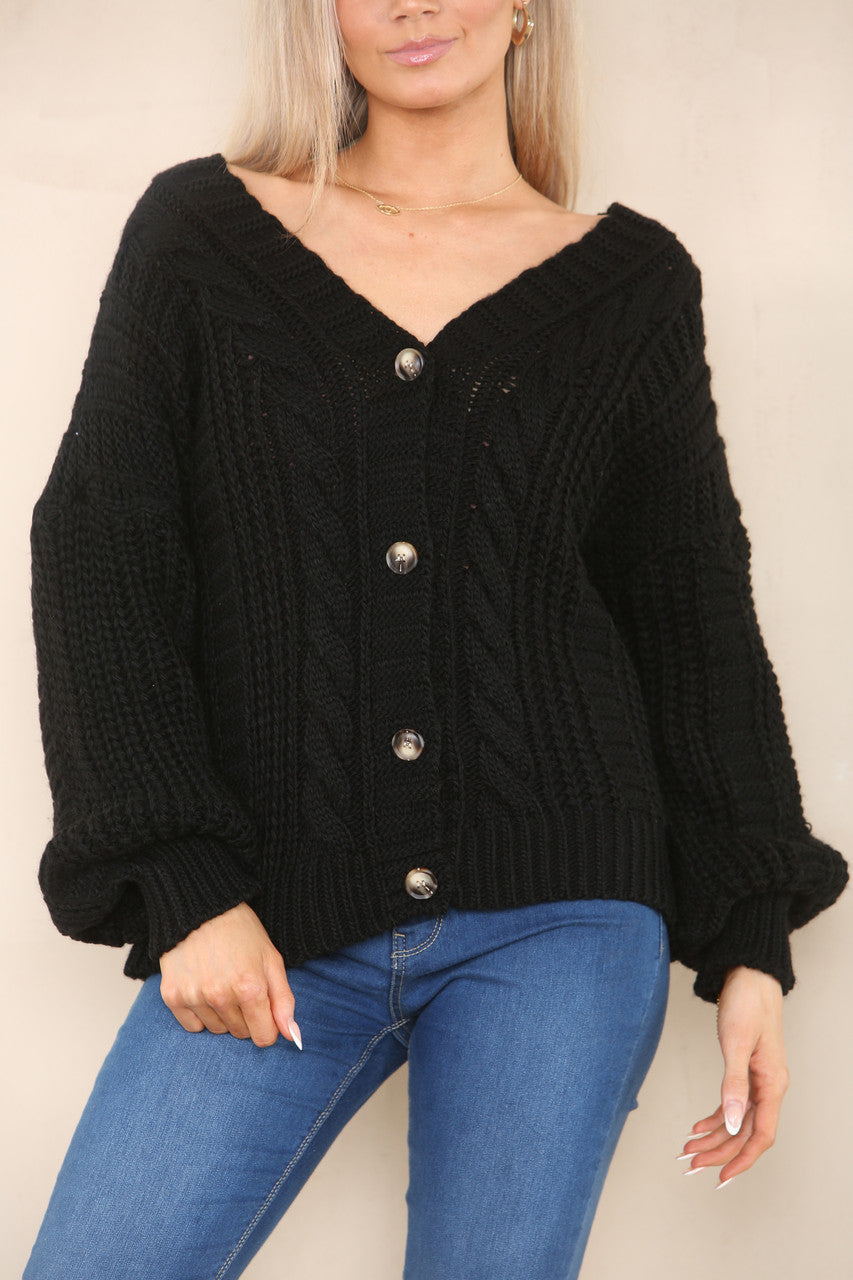KABELGEBREID VEST MET KNOPEN ZWART