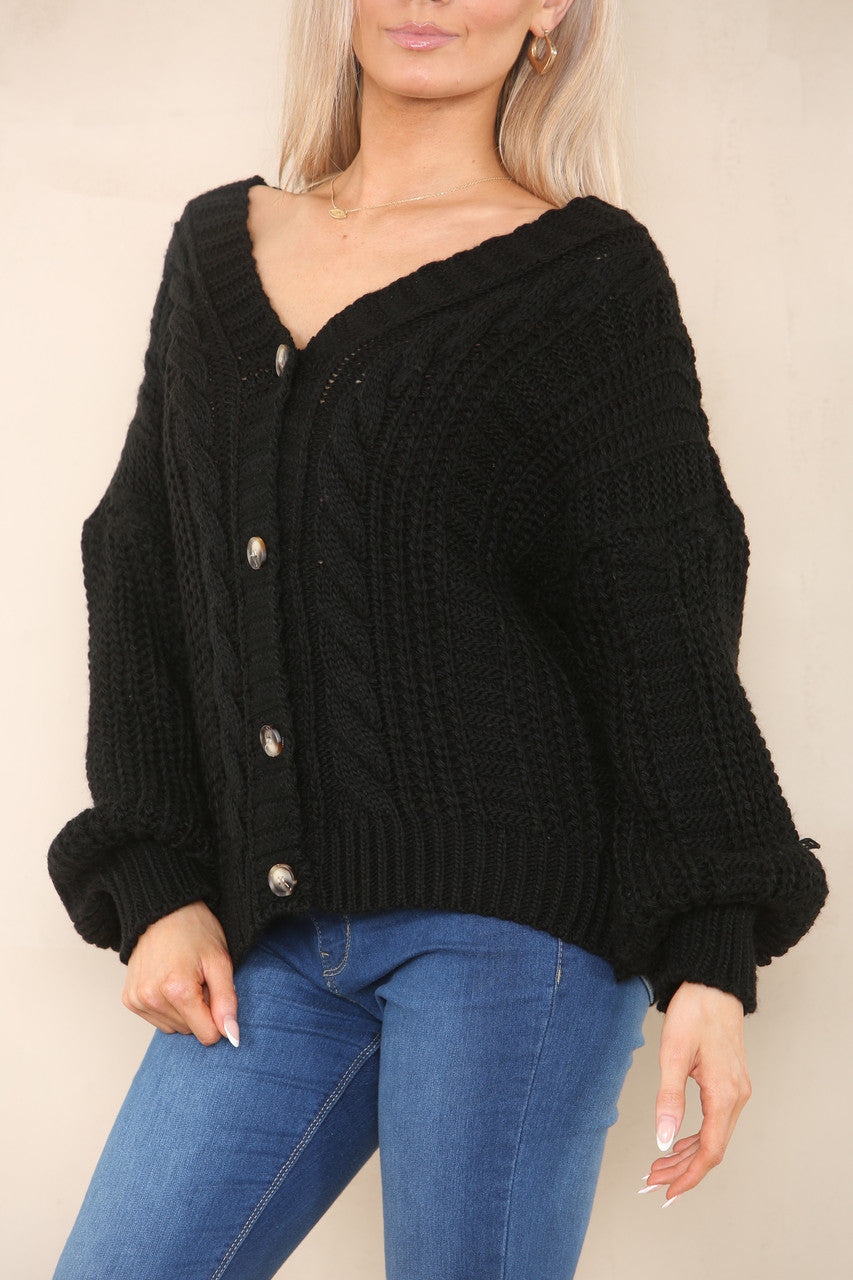 KABELGEBREID VEST MET KNOPEN ZWART