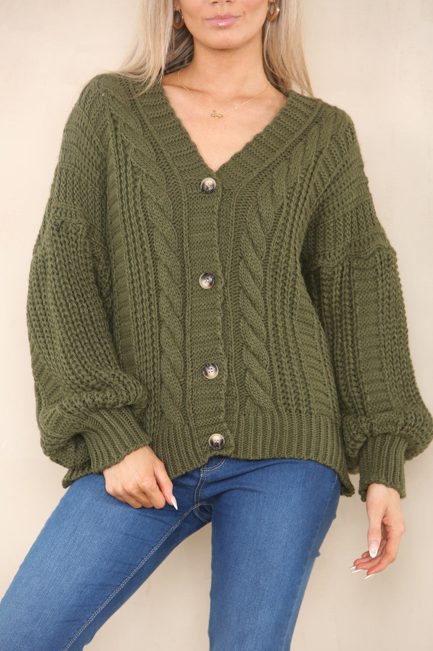 KABELGEBREID VEST MET KNOPEN SLUITING KHAKI