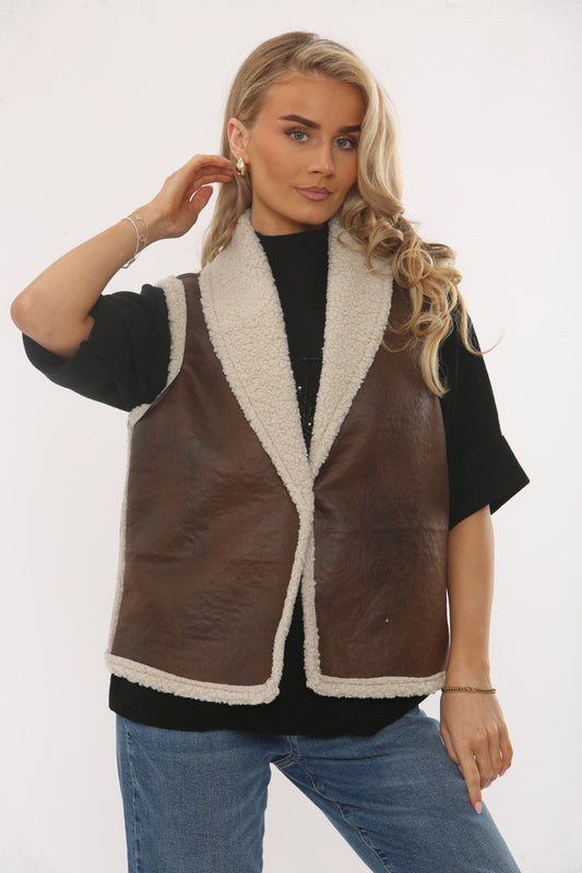 IMITATIE SCHAAPSBONT SUÈDE GILET - BRUIN