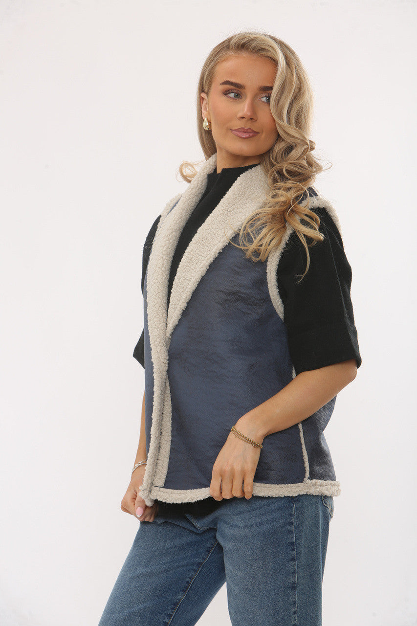 IMITATIE SHEARLING SUÈDE GILET - MARINEBLAUW