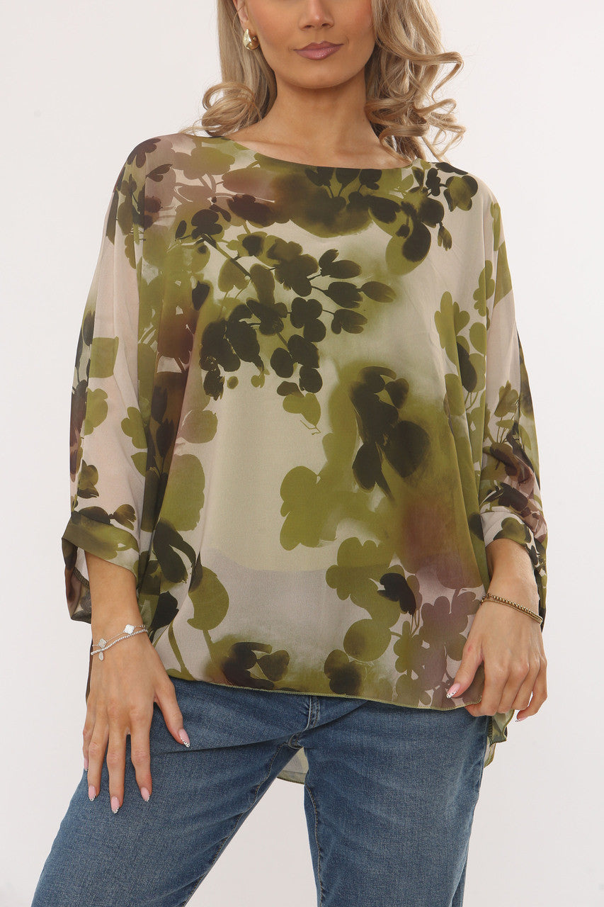 BLOUSE MET ABSTRAKTE BLAADSILHOUET-PRINT LIMOEN