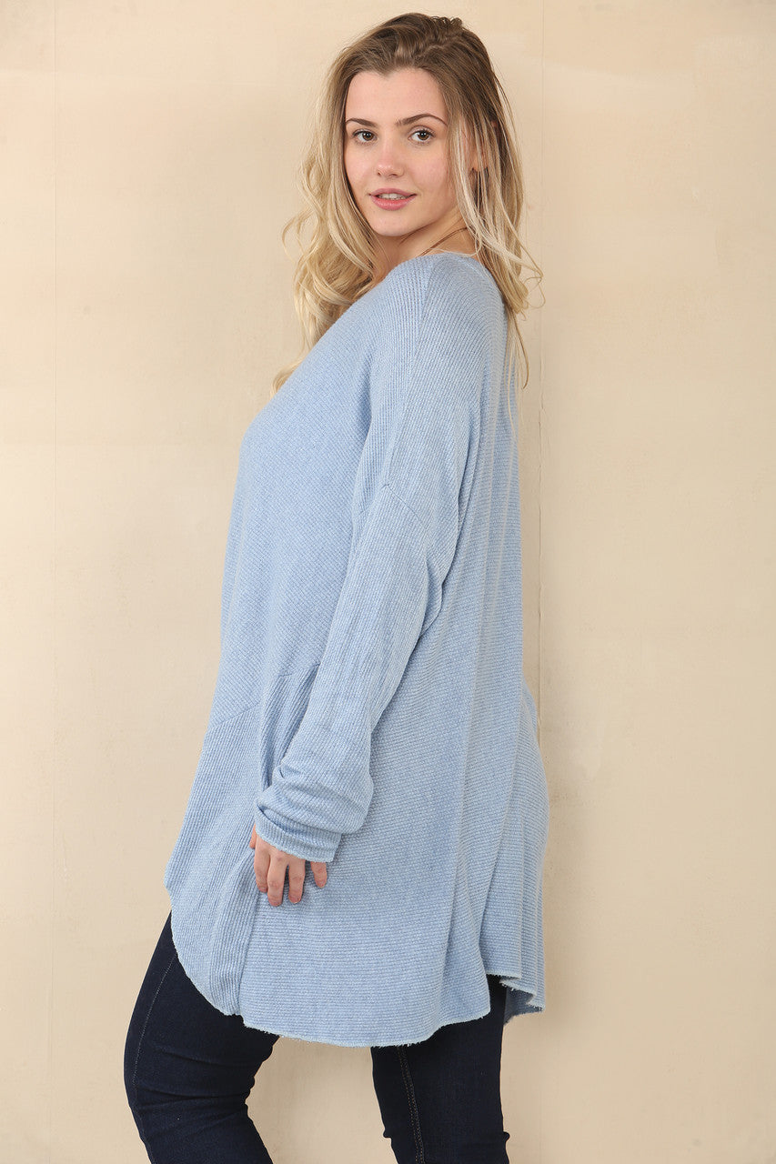 GESTRUCTUREERDE FIJNE TRICOT TOP MET ZAKDOEKZOM - DENIM