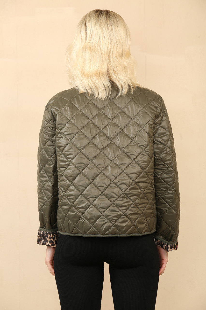 GEKROPT GEWATTEERD JASJE MET LEOPAARDPRINT VOERING KHAKI
