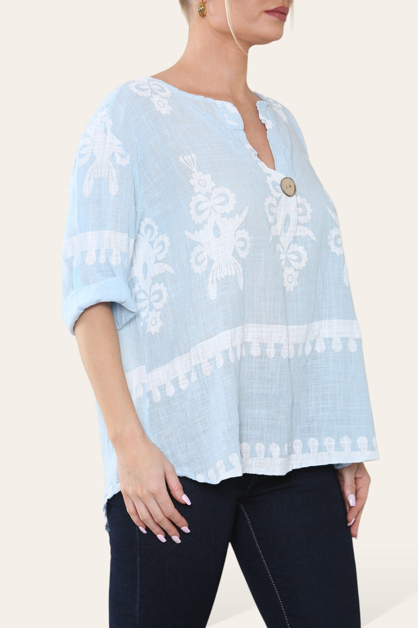 TOP MET PAISLEYPRINT, GRANDAD KRAAG EN KNOPEN AAN DE VOORKANT, LICHTBLAUW