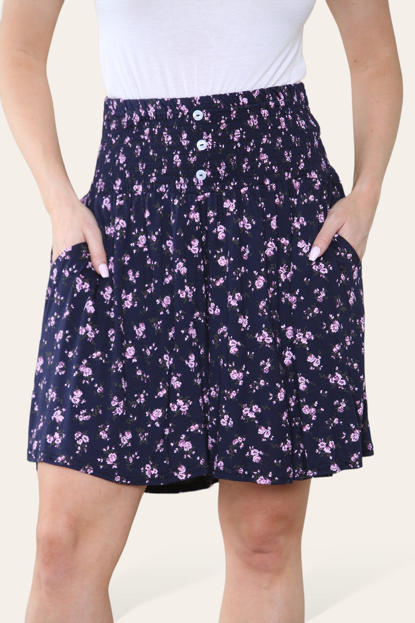 NAVI KORTE BROEK MET ROZENPRINT EN ELASTISCHE TAILLEBAND