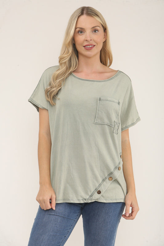 BUTTON & POCKET DETAIL TOP - KHAKI