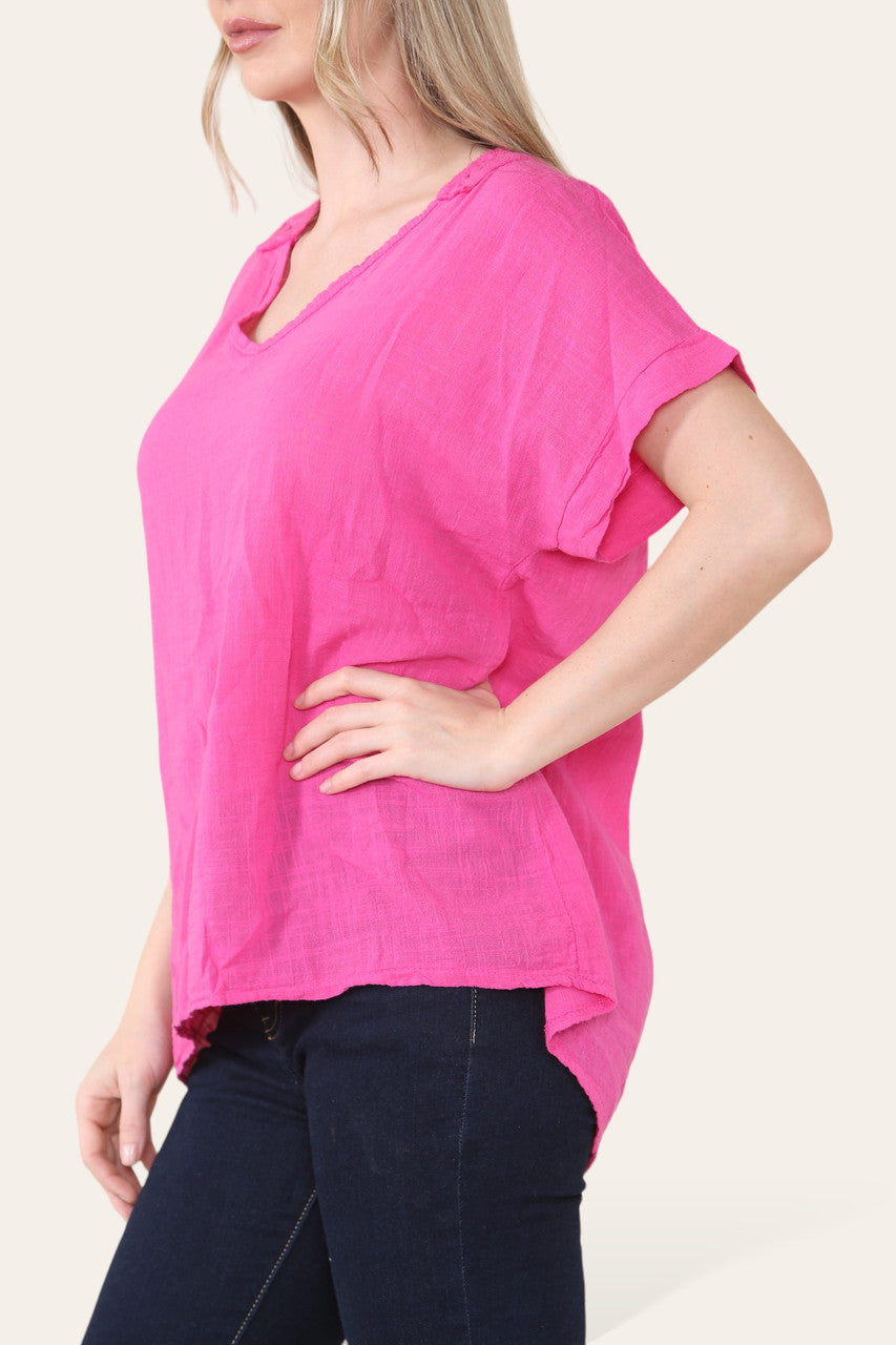 TOP MET GEHAAKTE DETAILS OP DE RUG CERISE