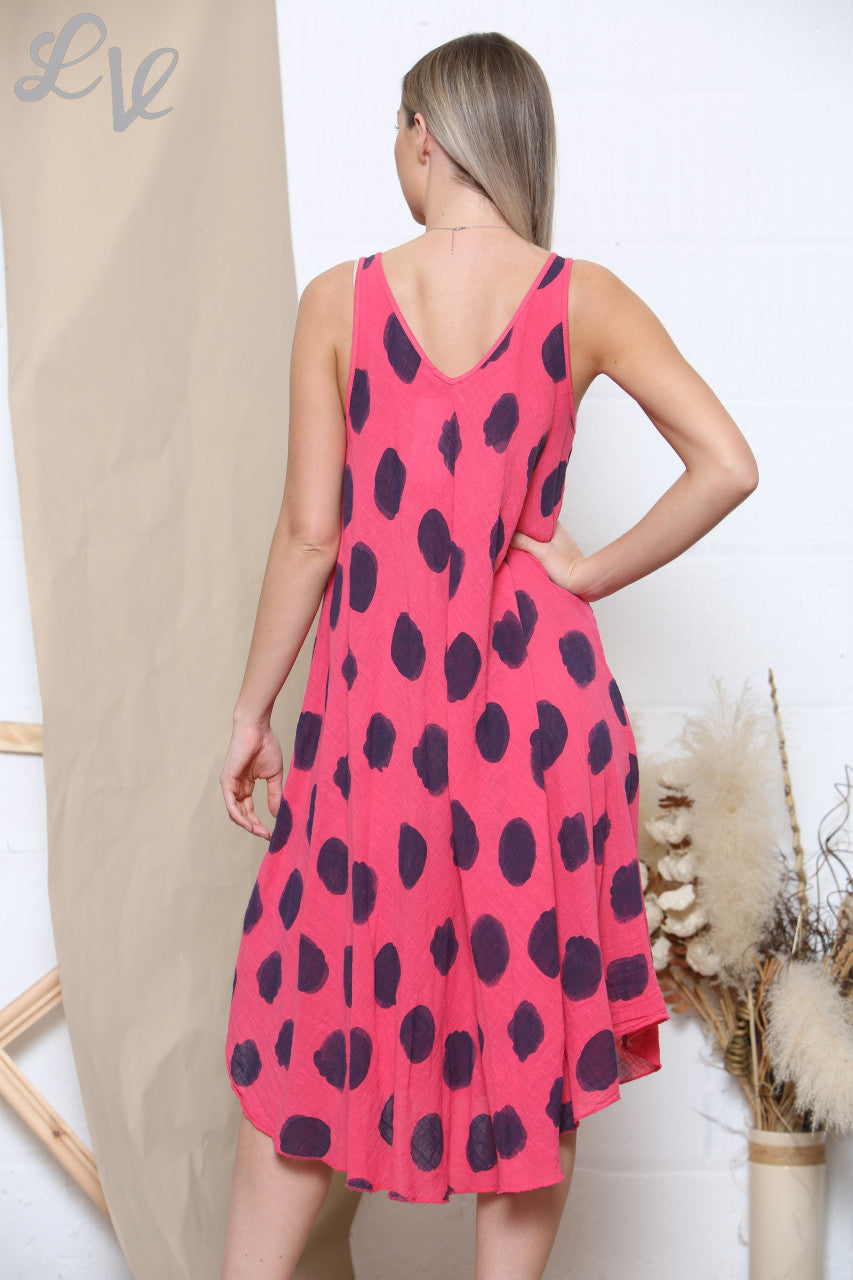 Dames mouwloze jurk met polkadots cerise
