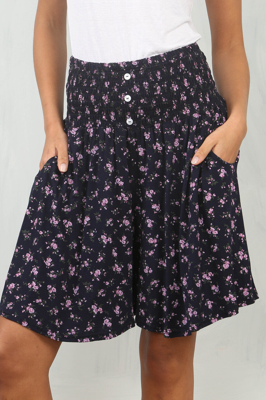 NAVI KORTE BROEK MET ROZENPRINT EN ELASTISCHE TAILLEBAND
