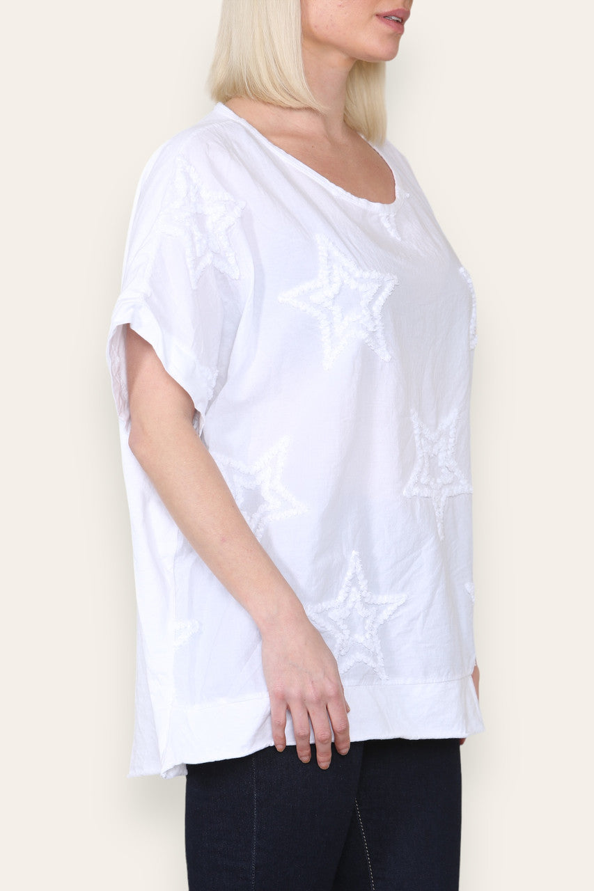 RUFFLE STAR APPLIQUE DETAIL TOP WHITE