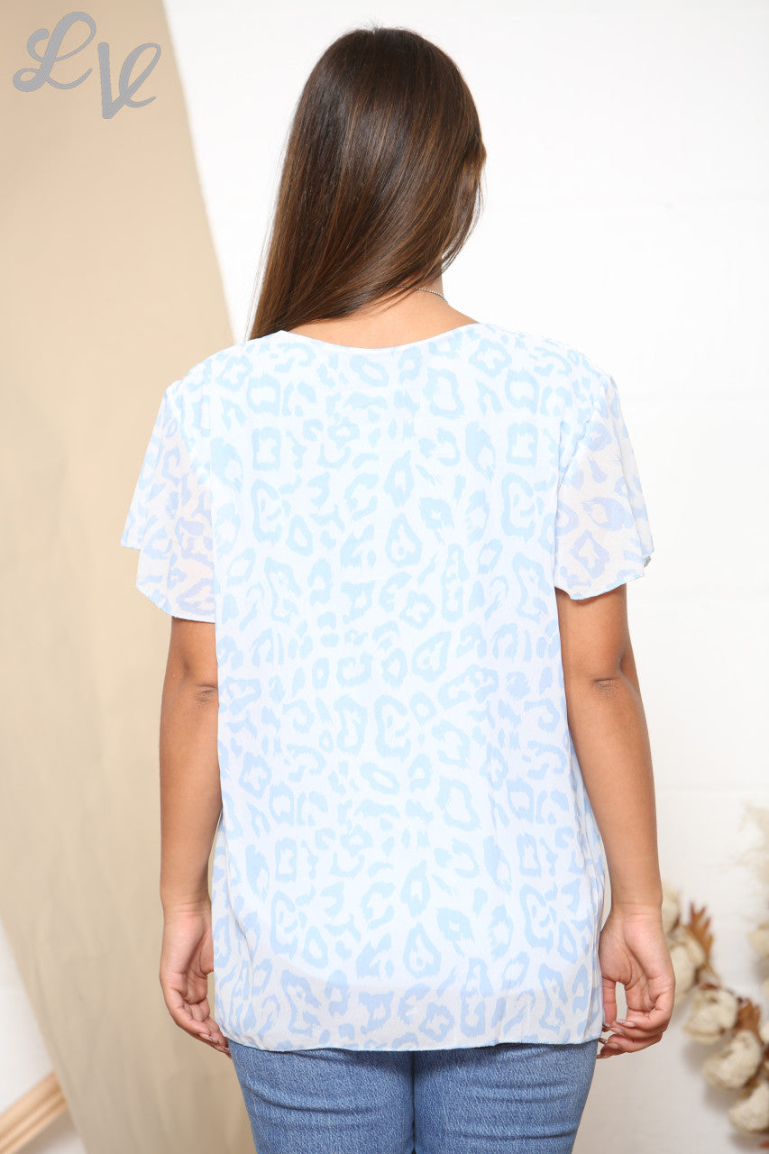 Ladies Short Sleeve Leopard Print Pleated Blouse Top Light Blue