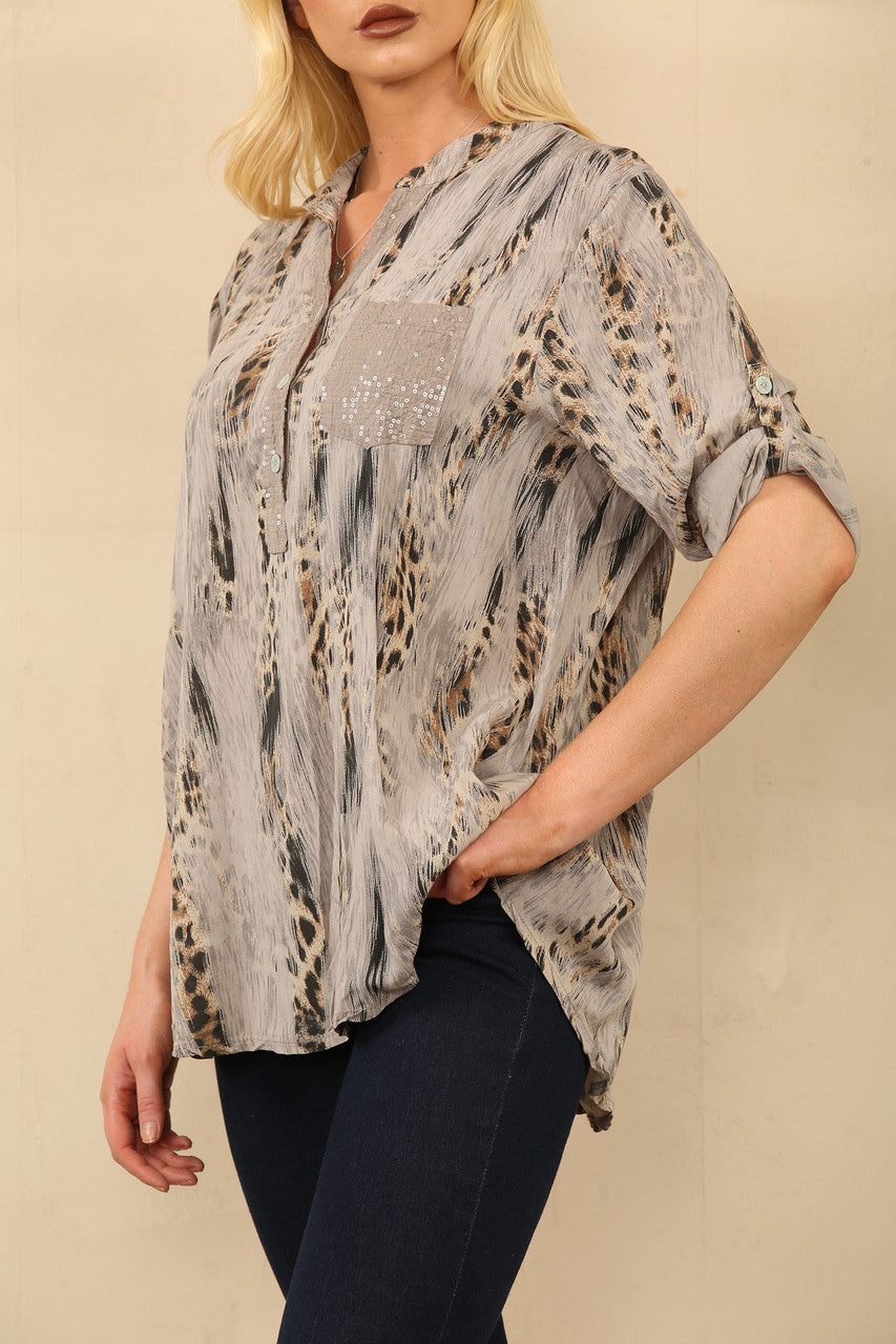 BLOUSE MET LEOPAARDEFFECT GRANDAD-KRAAG TAUPE