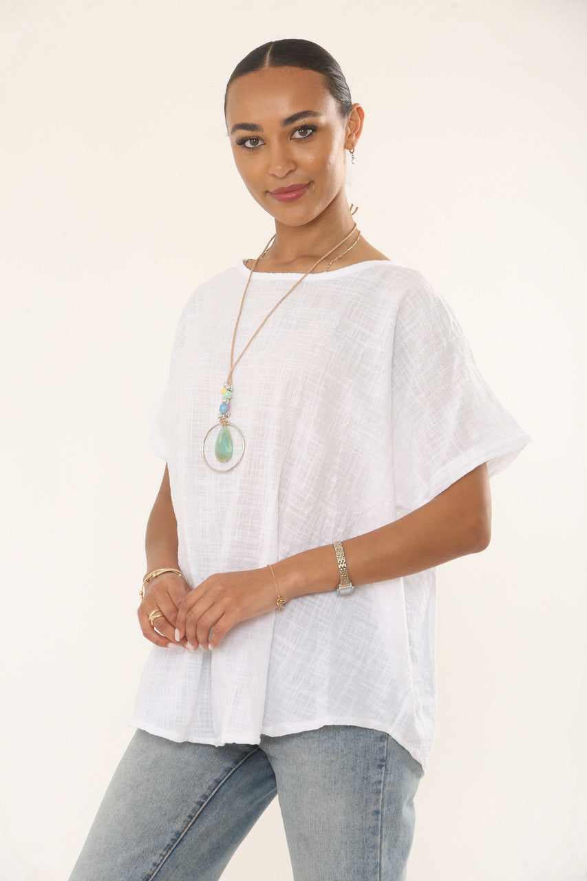 GEHAAKTE TOP MET DETAIL OP DE RUG - WIT
