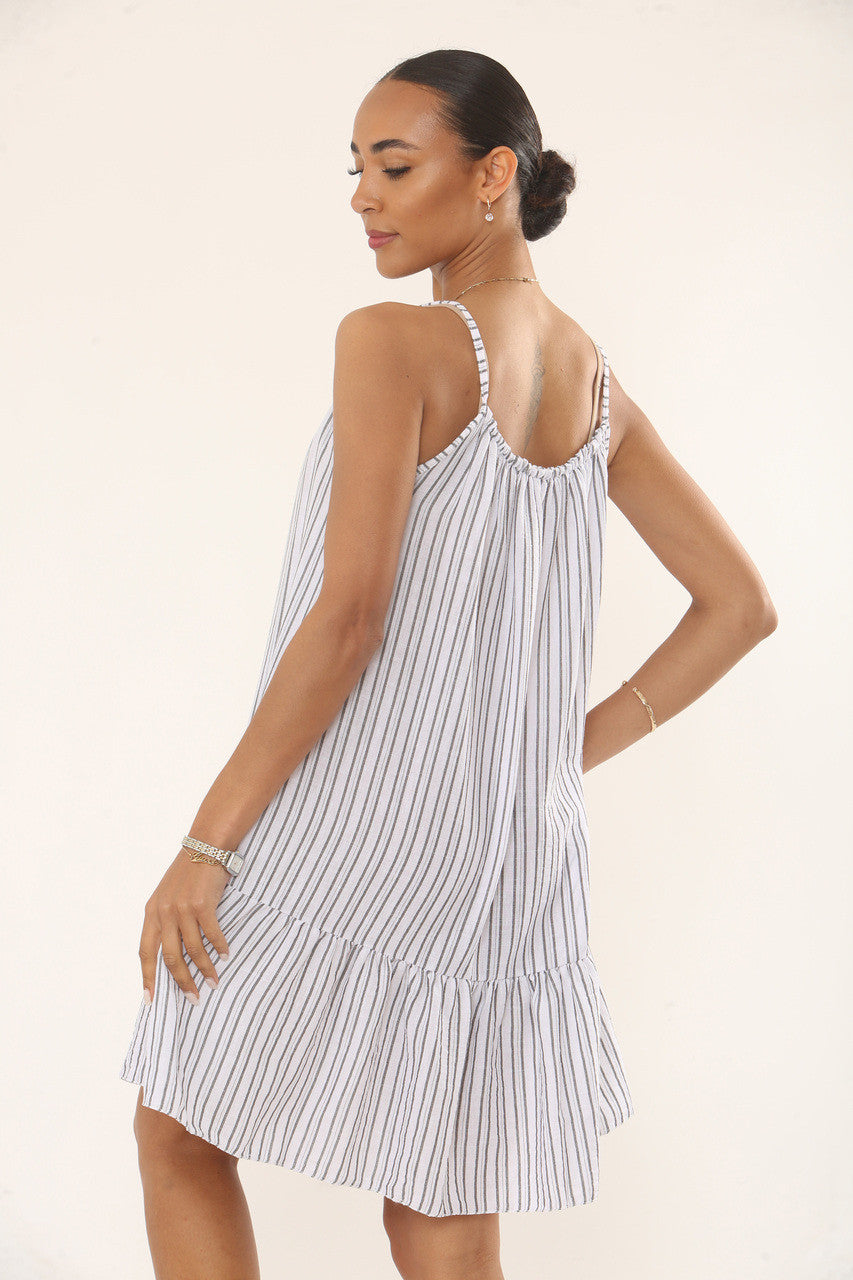 GESTREEPTE JURK MET RUFFLES - WIT/ZWART