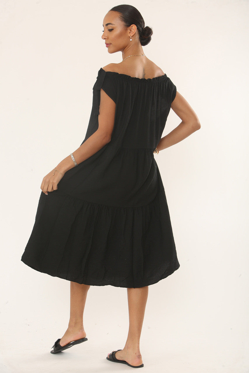 OFF-SHOULDER MIDI JURK MET LAGEN - ZWART