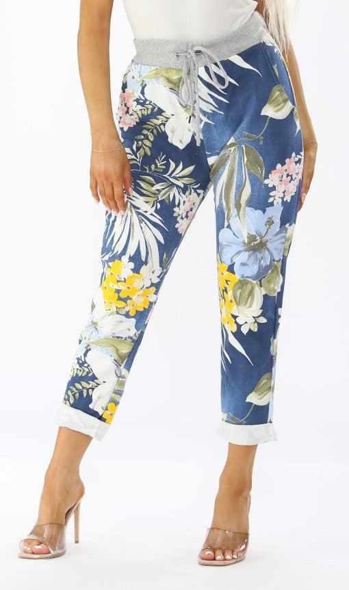JOGGINGBROEK MET BLOEMEN EN TROPISCHE PRINT - DENIM