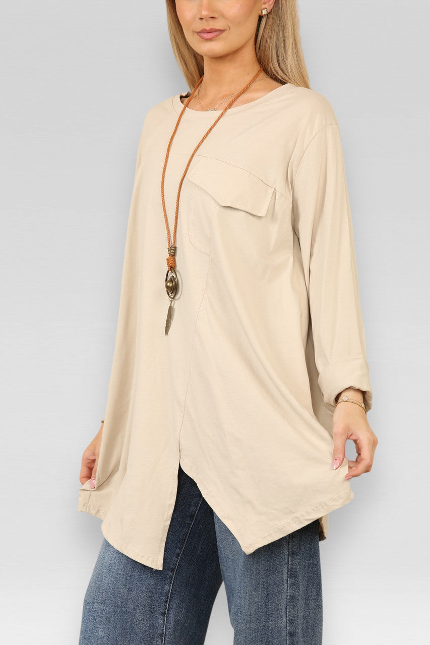 POCKET CUT OUT DETAIL TOP WITH NECKLACE STONE