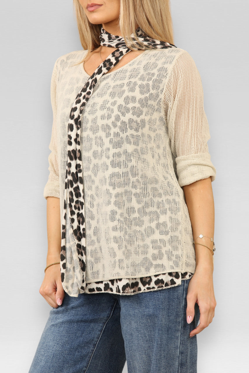 DUBBELE LAAG MESH LEOPAARDPRINT TOP MET SJAAL STEEN