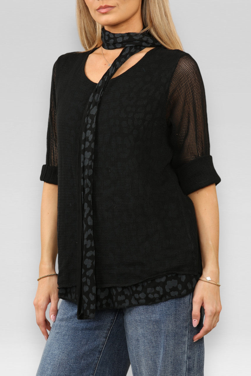 DUBBELE LAAG MESH LUIPAARDPRINT TOP MET SJAAL ZWART