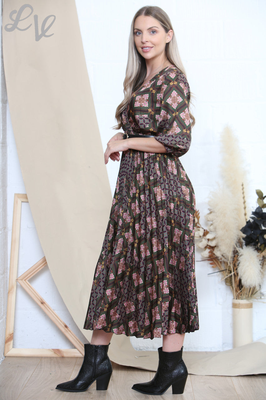 Ladies Arabesque Art Print Dress & Belt Green