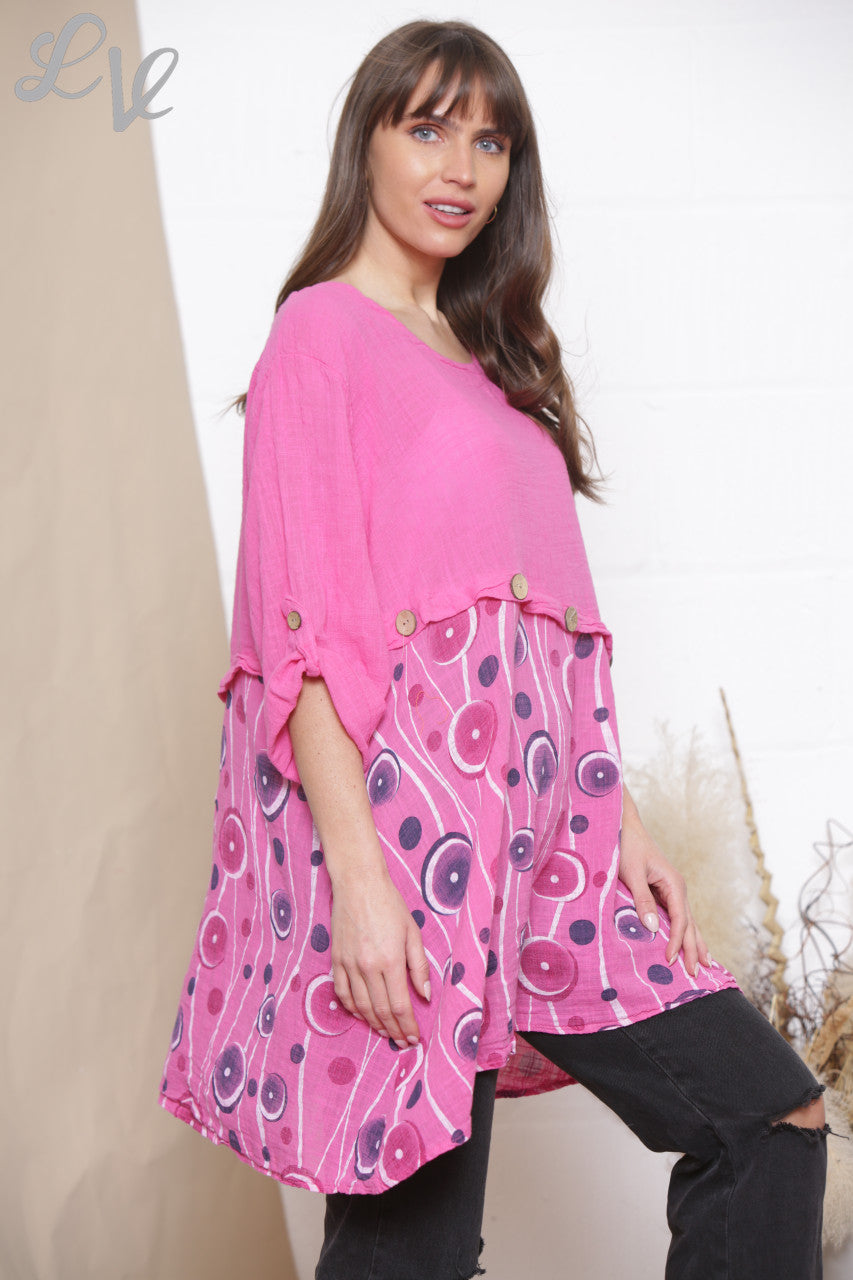Dames top met halfronde print en knoopdetails, cerise
