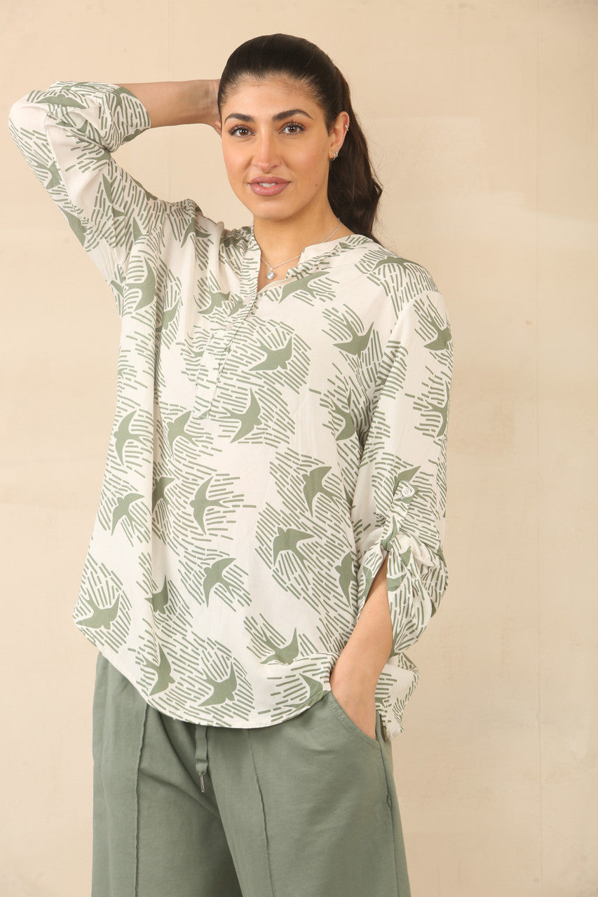 BLOUSE MET VOGELPRINT - KAKI